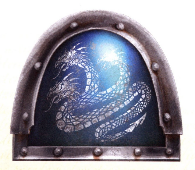 File:640px-Ultramarine legion pre-heresy shoulderpad.png