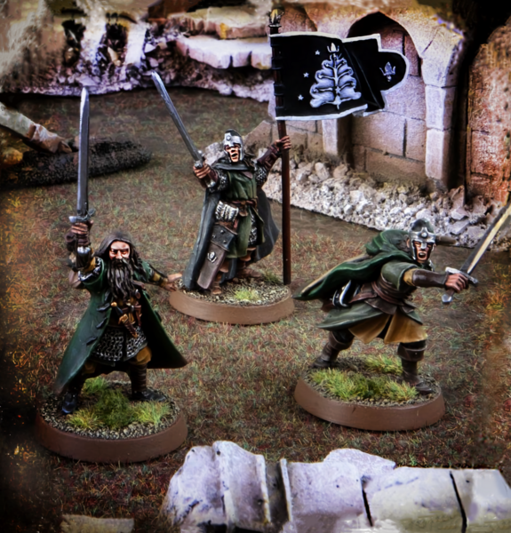 File:1150px-Arathorn, Halbarad and a Ranger.png
