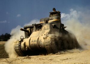 1200px-AlfredPalmerM3tank1942b crop2 (1).jpg
