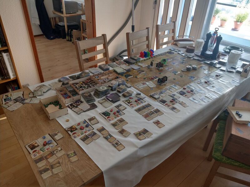File:1200px-EldritchHorror.jpg