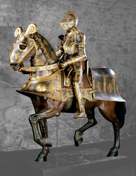 File:1200px-Knight and horse armor.jpg