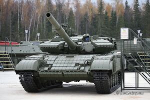 1200px-T64 BV recomonkey.jpg