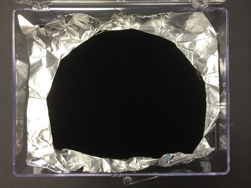File:1200px-Vantablack.JPG