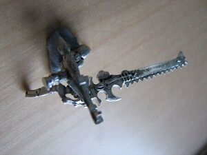 450px-Striking scorpions exarchs 1 5.jpg