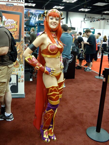 File:Alexstraza Cosplay GenCon 2011.jpg