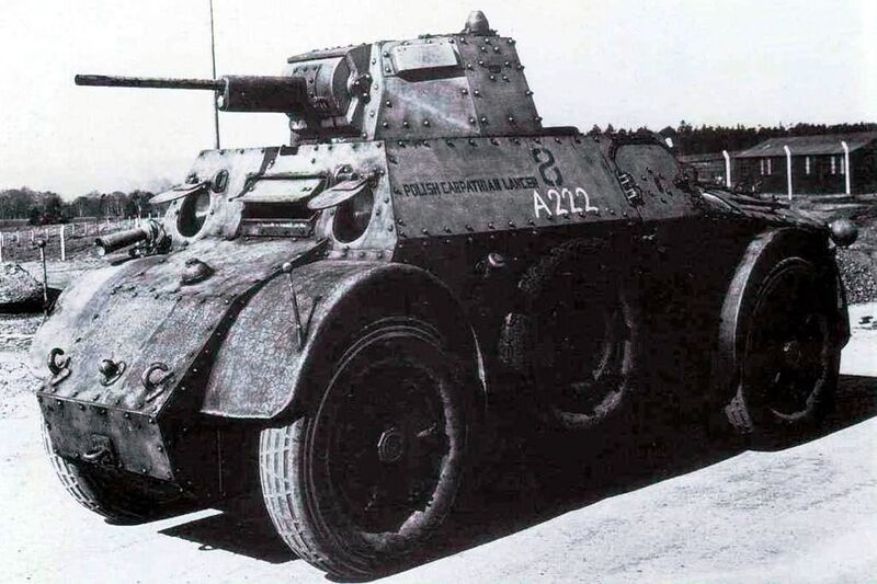 File:Autoblindo 40-41-42.jpg