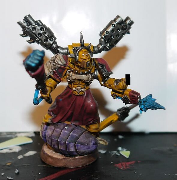 File:Chief Mindfucker Moarfistin.jpg