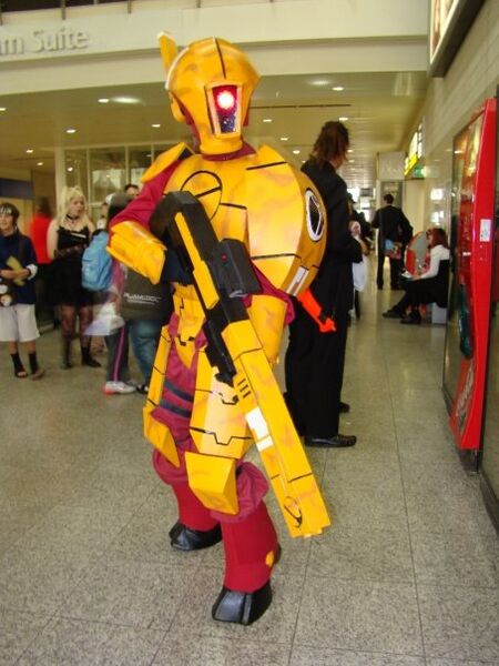 File:Tau cosplay2.jpg